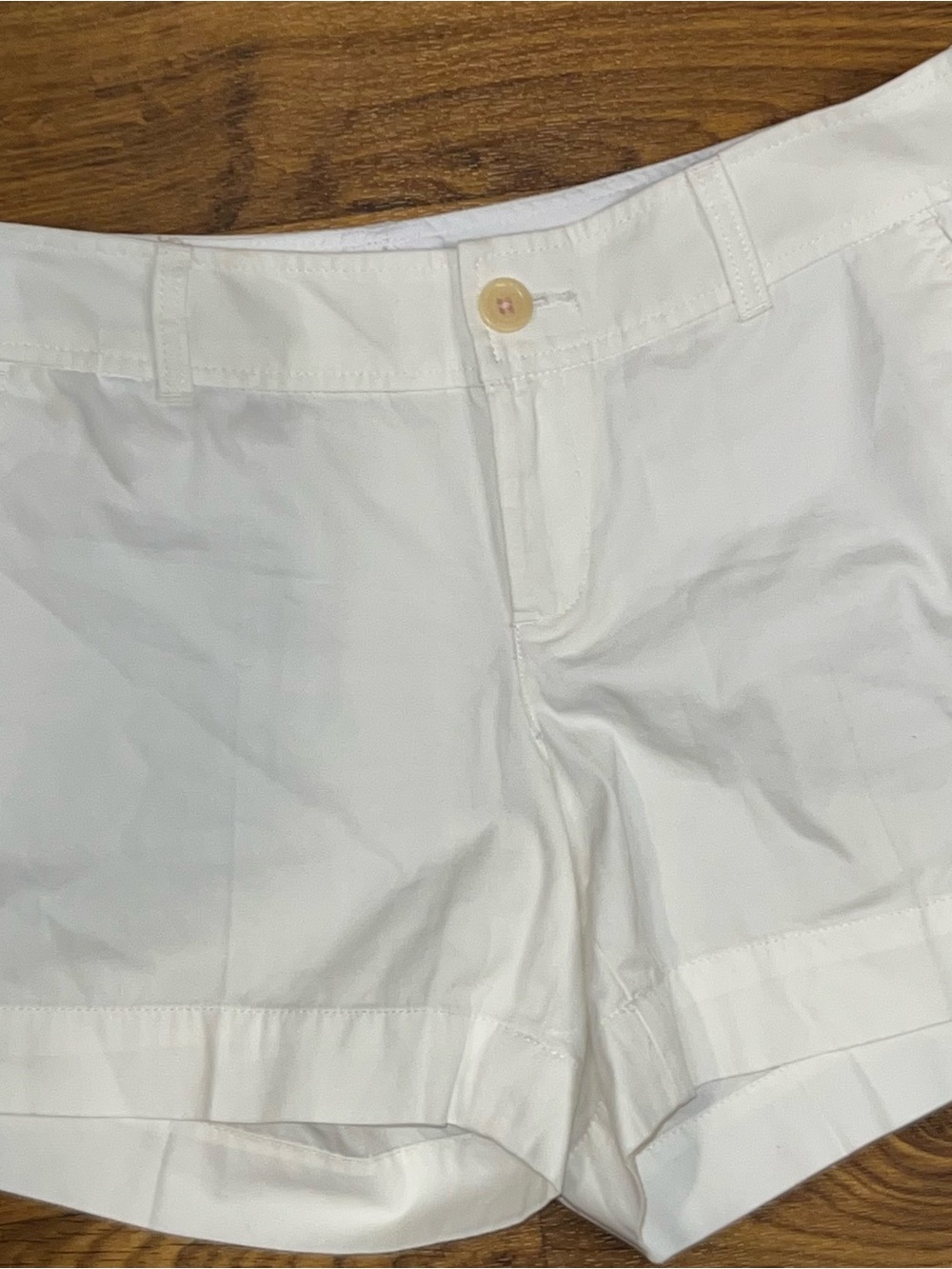 NWOT Lilly Pulitzer Women’s White Shorts Size 10 Cotton Resort Preppy